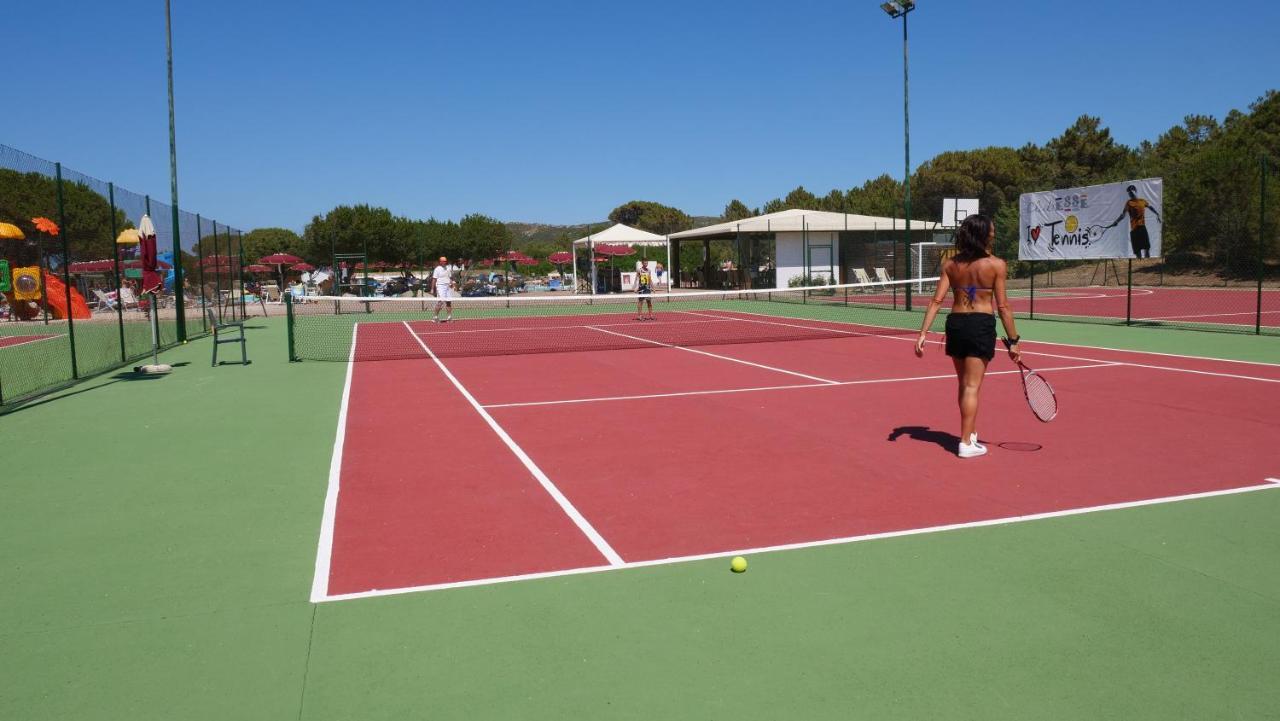 Club Esse Gallura Aglientu Bagian luar foto