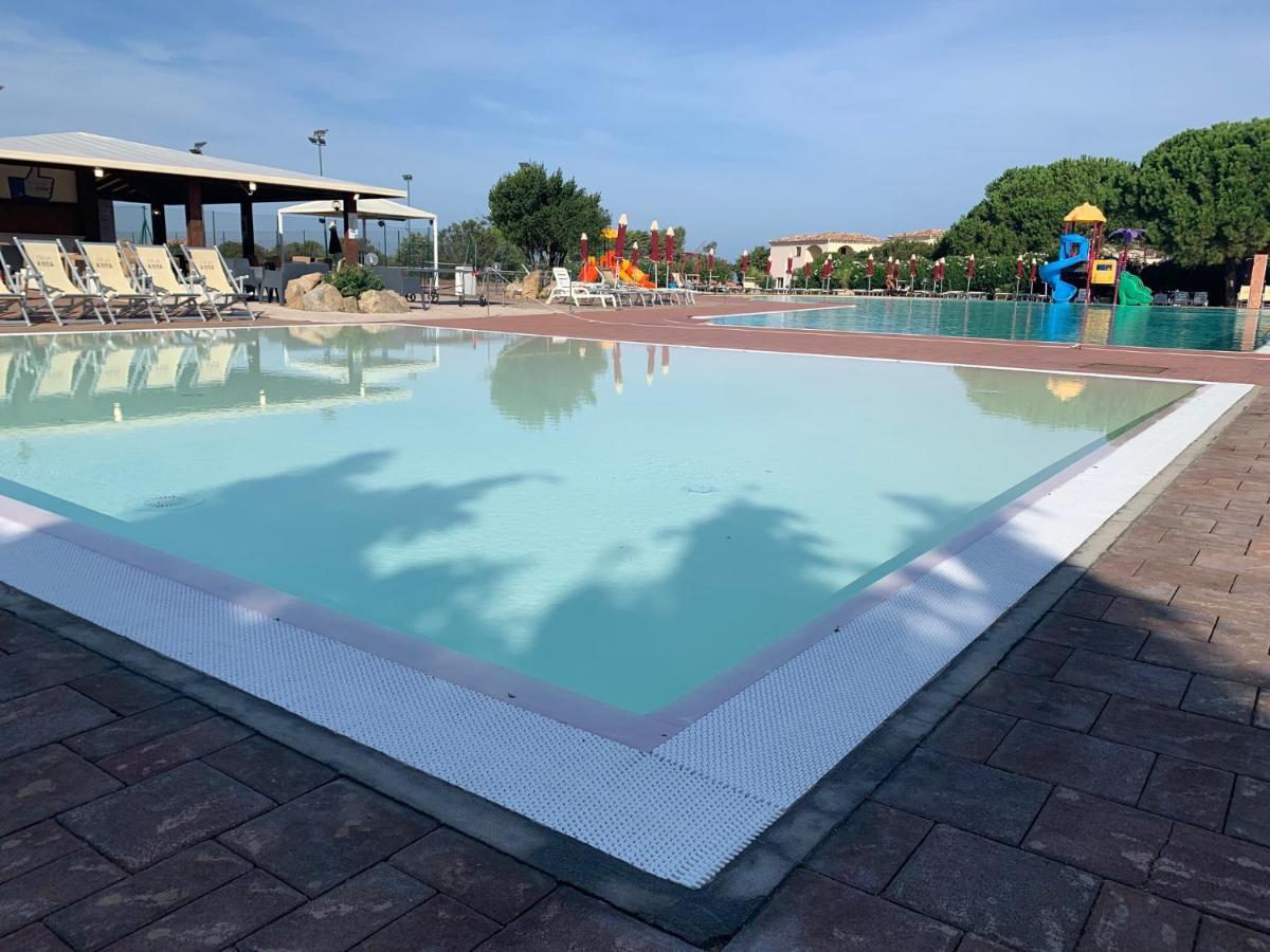 Club Esse Gallura Aglientu Bagian luar foto
