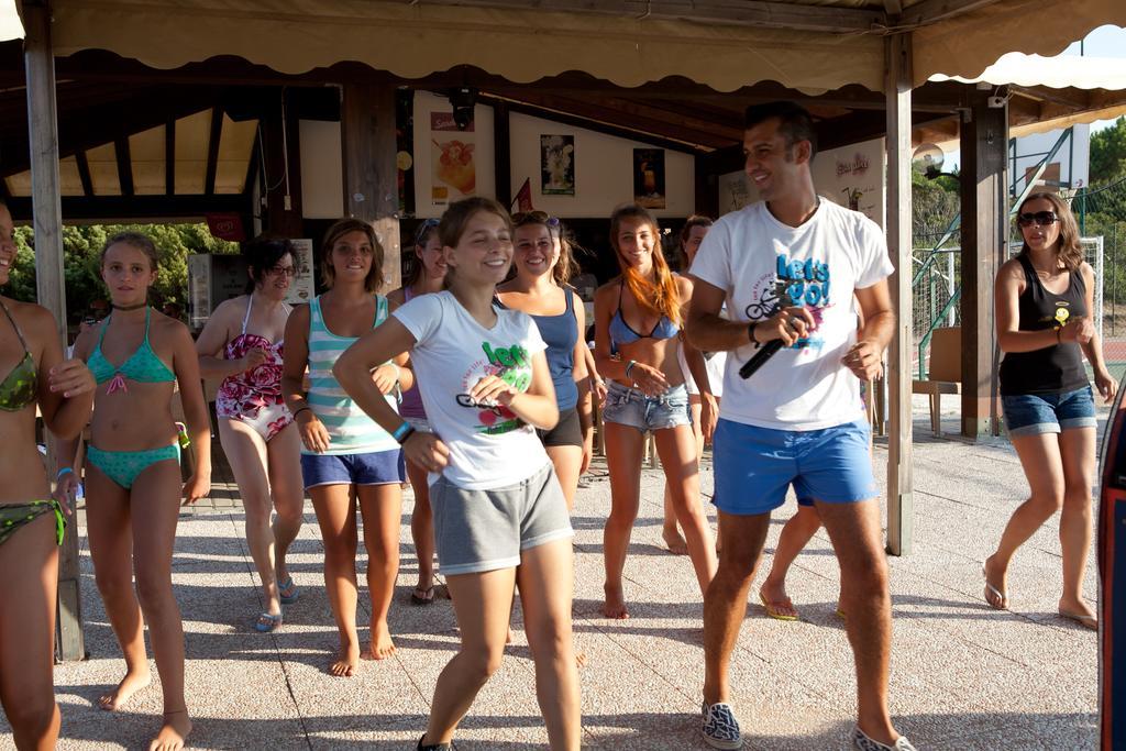 Club Esse Gallura Aglientu Bagian luar foto